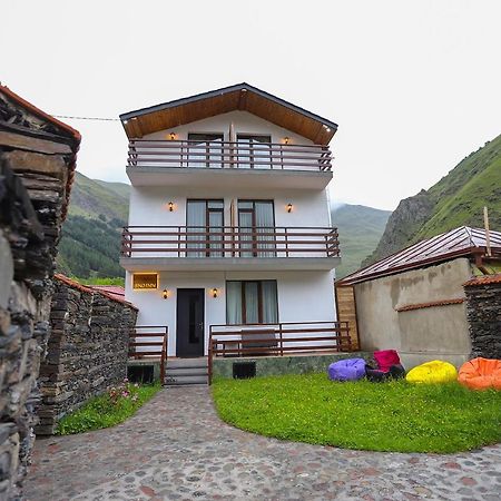 Sno Inn Kazbegi Εξωτερικό φωτογραφία
